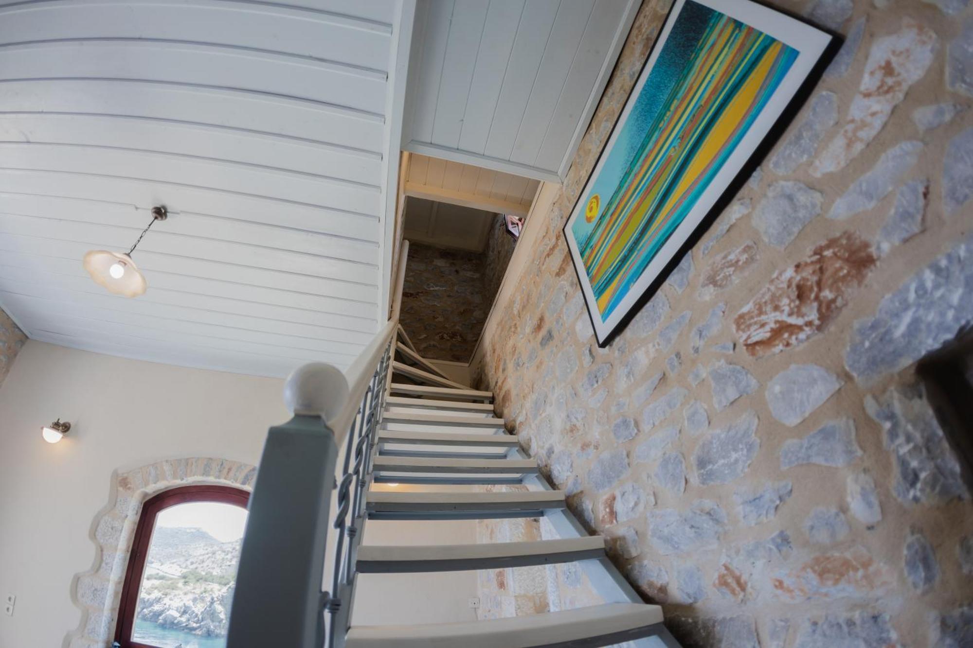 Ampelos Tower コッカラ 部屋 写真